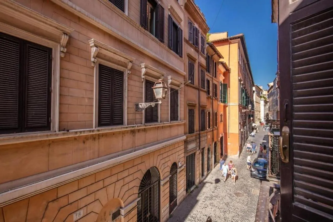 Giulia'S Navona Italy